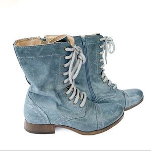 PRICE DROP!⭐️Candie’s Lace-Up Boots - Size 7.5